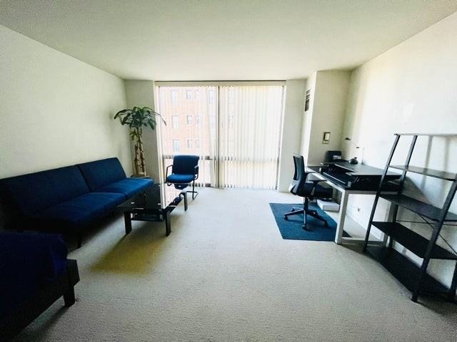2650 N Lakeview Ave - Photo 2 of 12