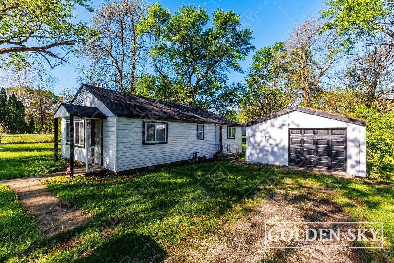 2321 N Macedonia Ave #1