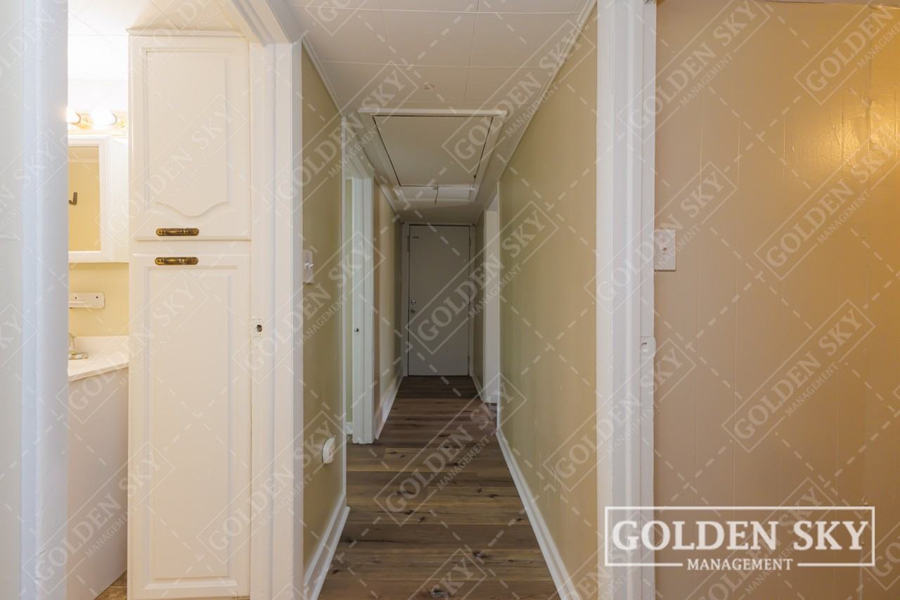 2321 N Macedonia Ave #1 - Photo 7 of 10