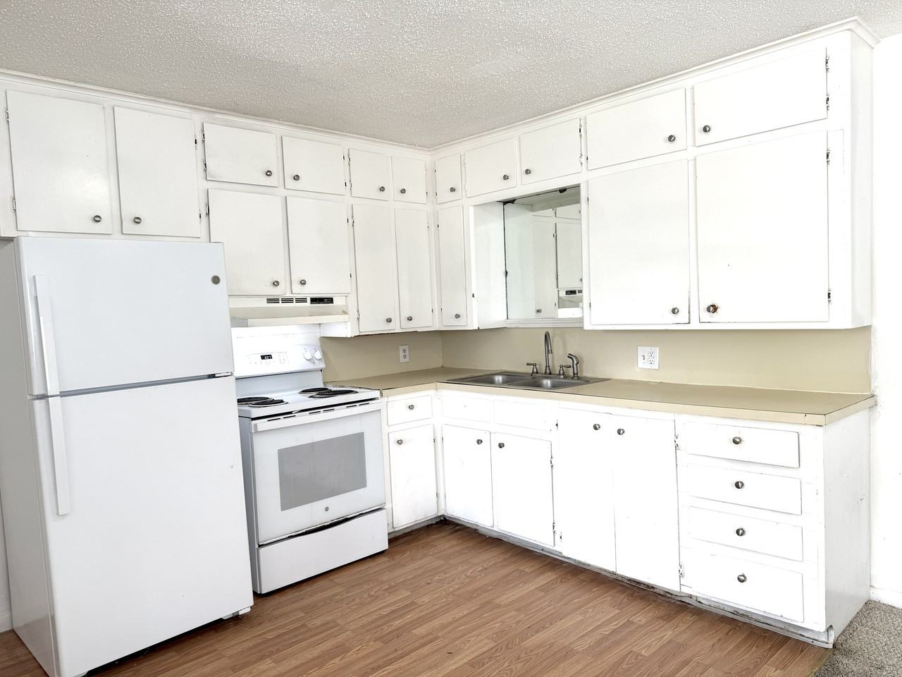 601 A St Nw #1 - Photo 3 of 18