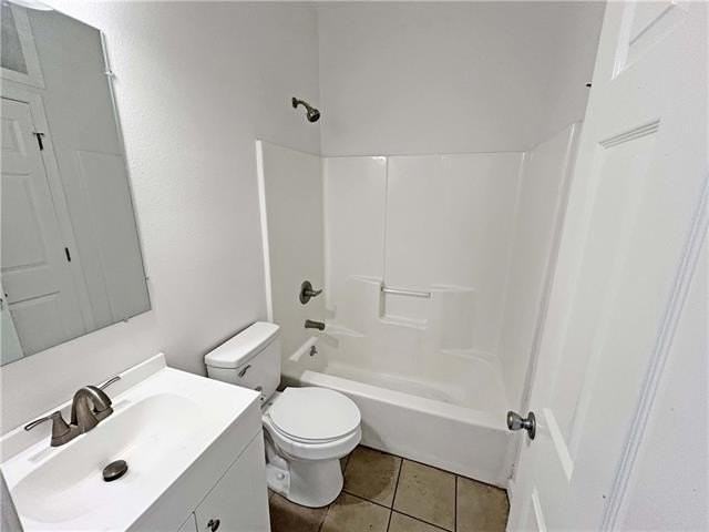 753 S Genois St - Photo 7 of 12