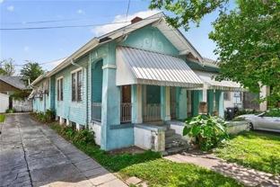 7327 Spruce St - Photo 1 of 1