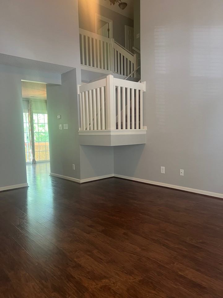 12 Tannenbaum Cir #1 - Photo 4 of 14