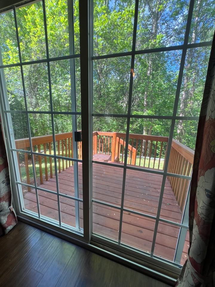 12 Tannenbaum Cir #1 - Photo 5 of 14