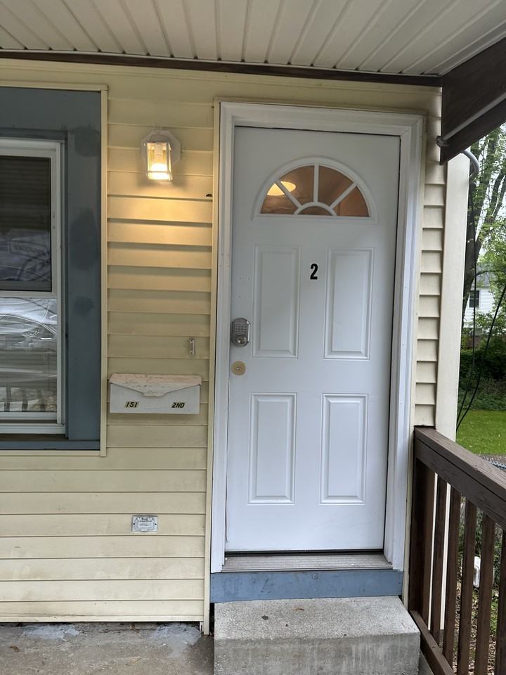 151 Long Hill Ave #151-2FL - Photo 2 of 10