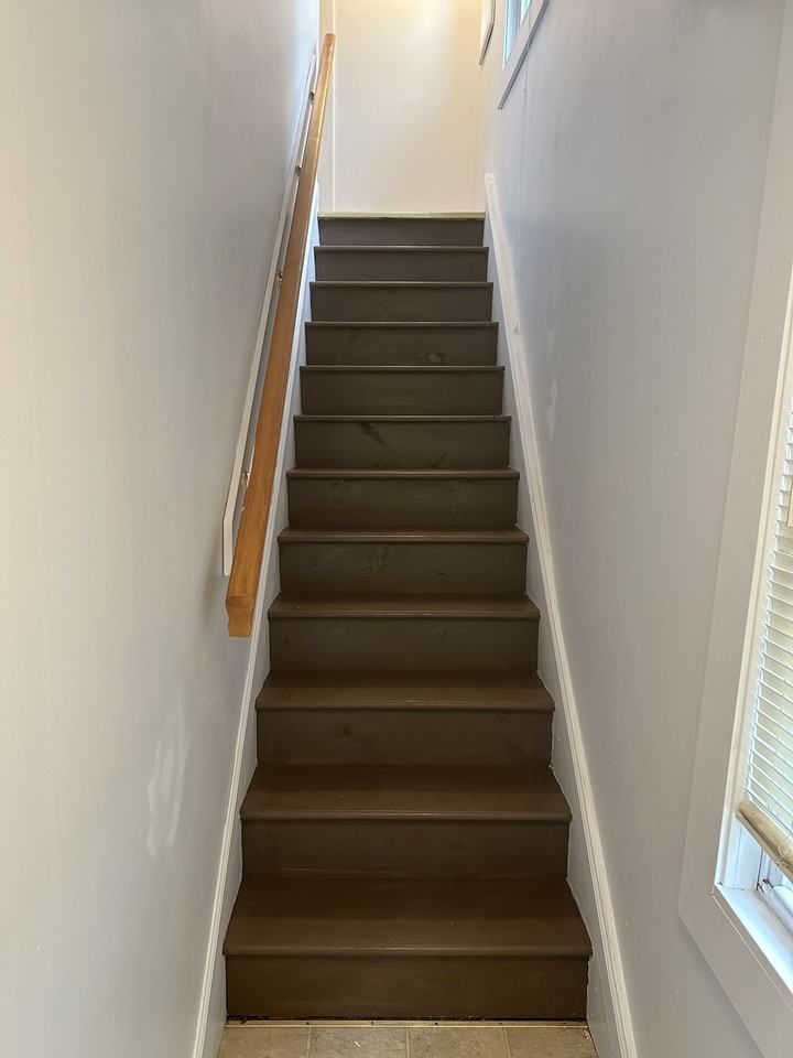 151 Long Hill Ave #151-2FL - Photo 3 of 10