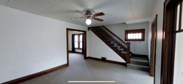 242 W Ohio St #1 - Photo 3 of 11