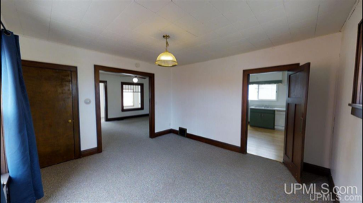 242 W Ohio St #1 - Photo 4 of 11