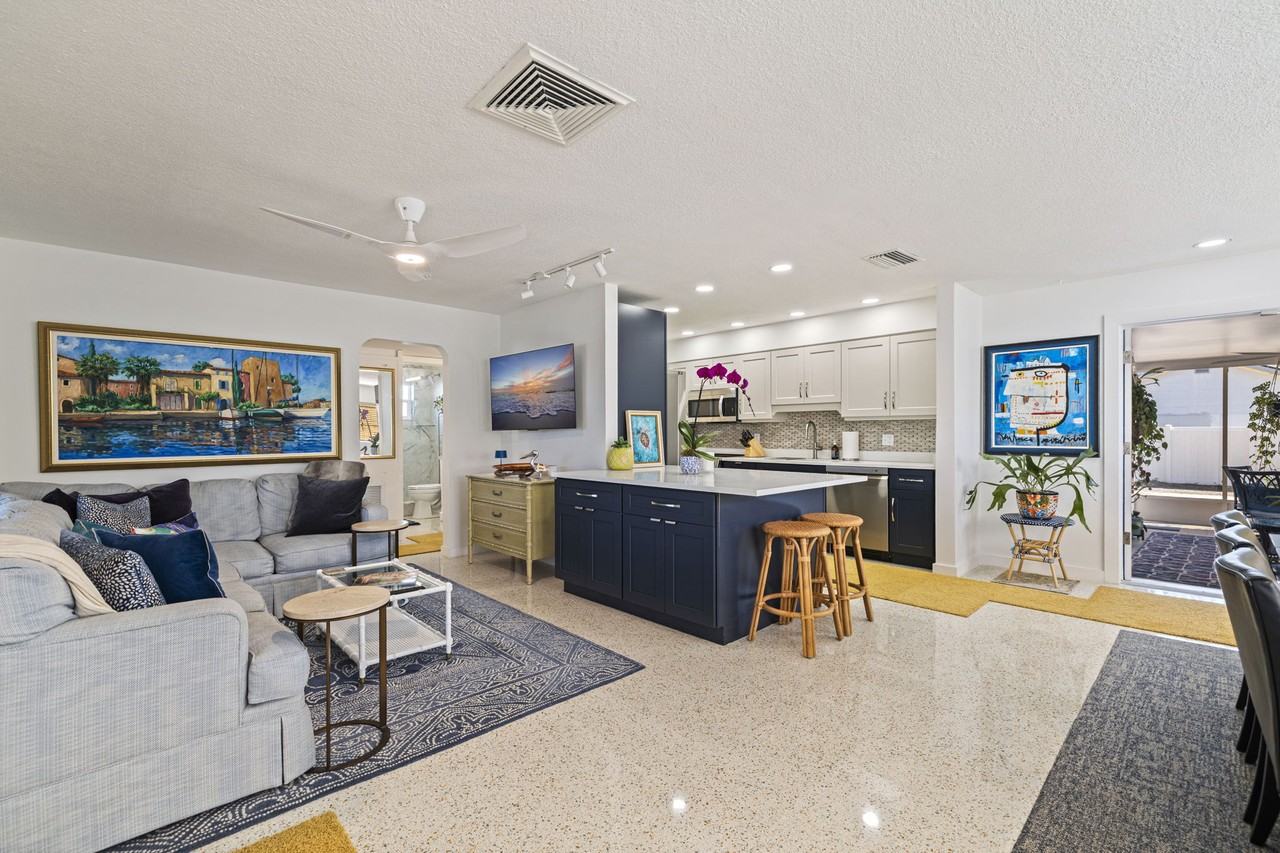 3038 58th St S #1 - Photo 5 of 19