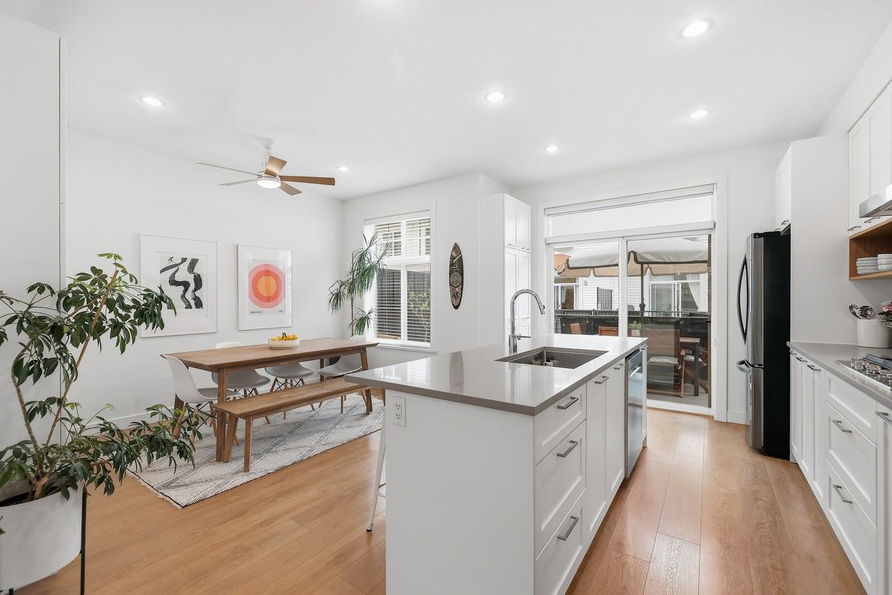 288 171 Street - Photo 5 of 23