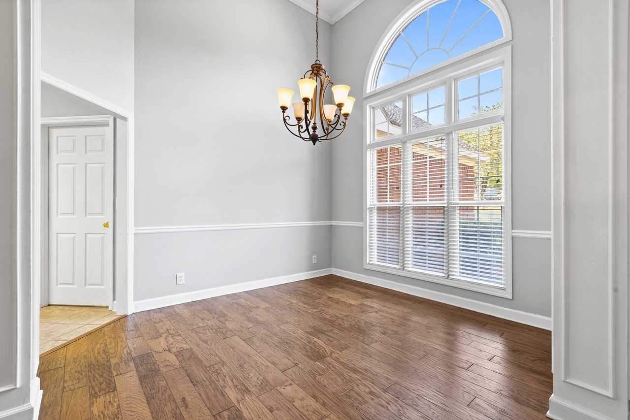 1711 Piedmont Dr #1 - Photo 6 of 17