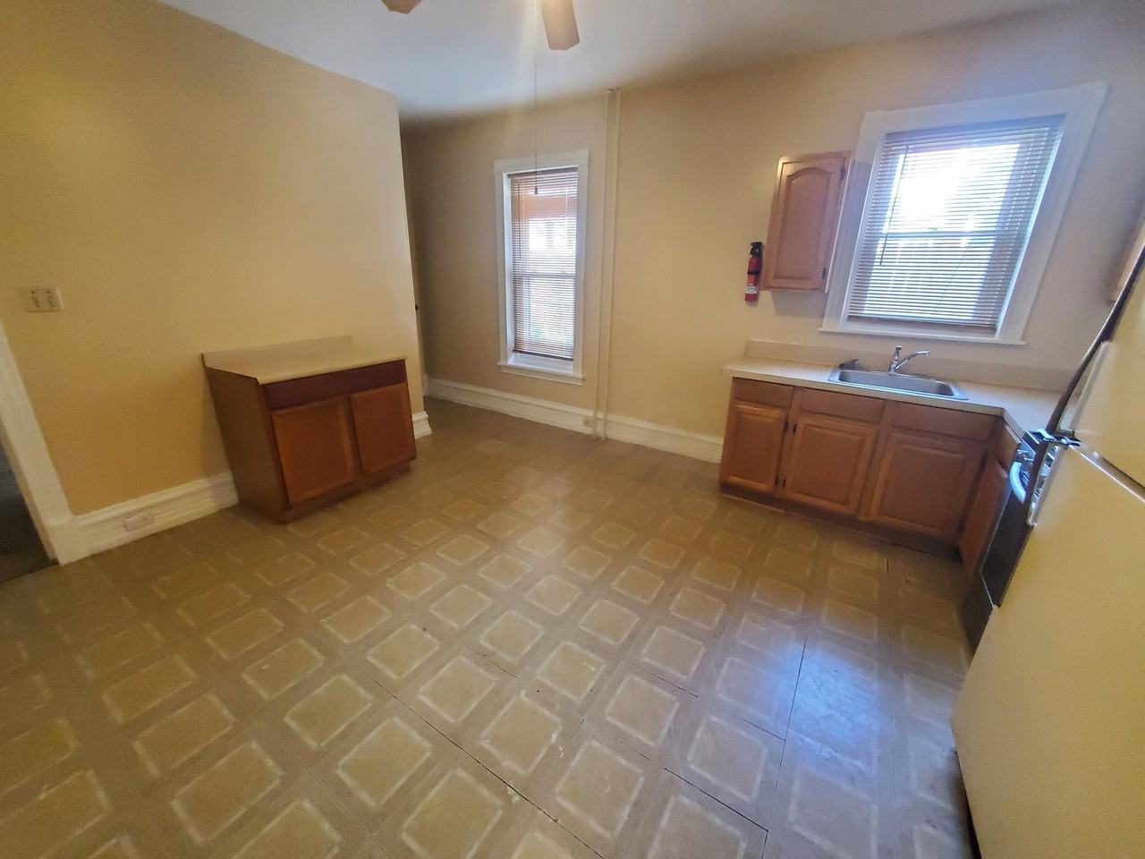 638 N 2nd1 #1 - Photo 7 of 13