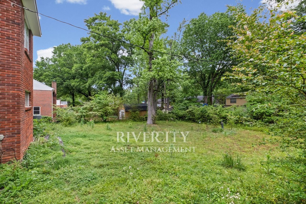 3204 Kenneth St #1 - Photo 3 of 25