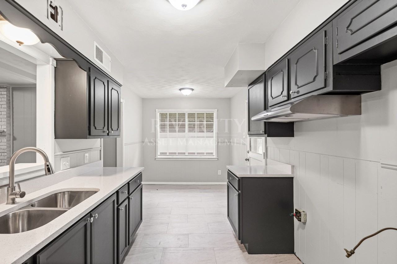 3204 Kenneth St #1 - Photo 7 of 25