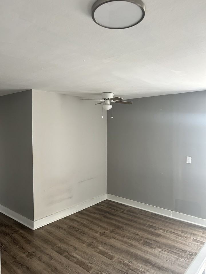 213 Providence Pike #3A - Photo 2 of 6