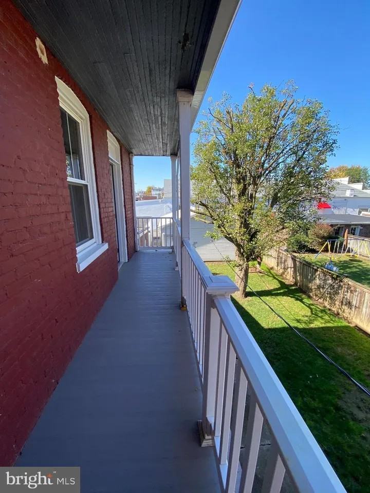 930 N Shippen St #2 - Photo 4 of 11