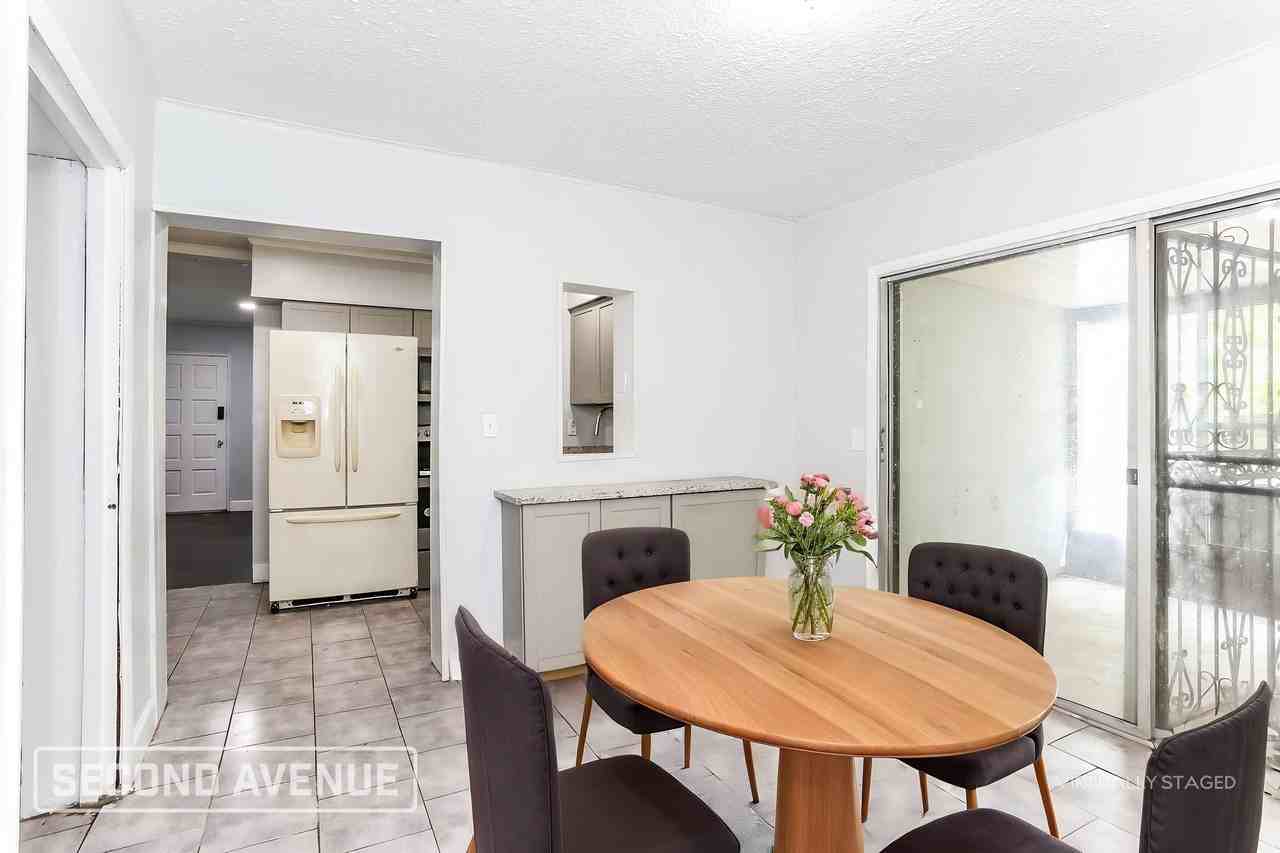 5568 Verbena Rd - Photo 4 of 16