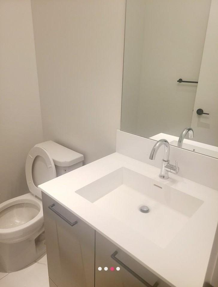 20 Lagerfeld Drive - Photo 6 of 9