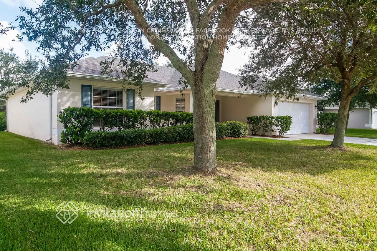 1711 Whitman Dr - Photo 2 of 21