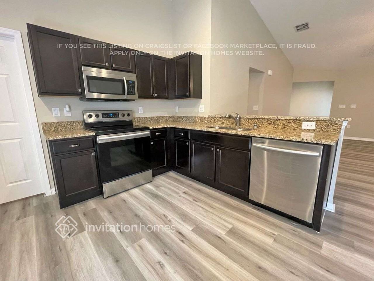 5120 33rd Ave E - Photo 5 of 12