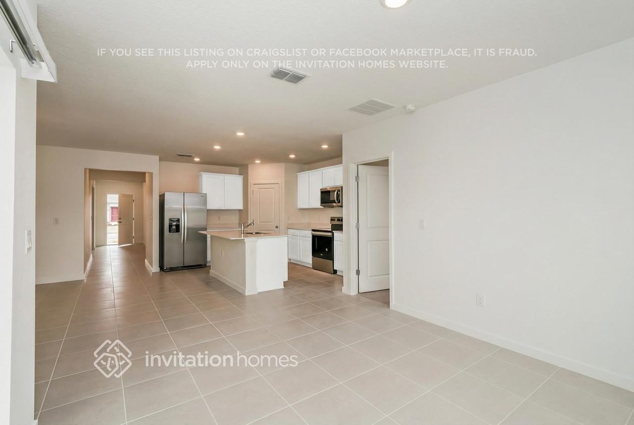 3664 Tambora Ct - Photo 7 of 25