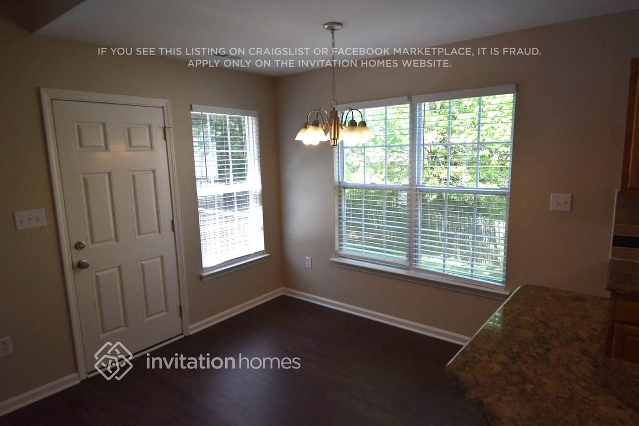 4005 Canbury Ct - Photo 2 of 12