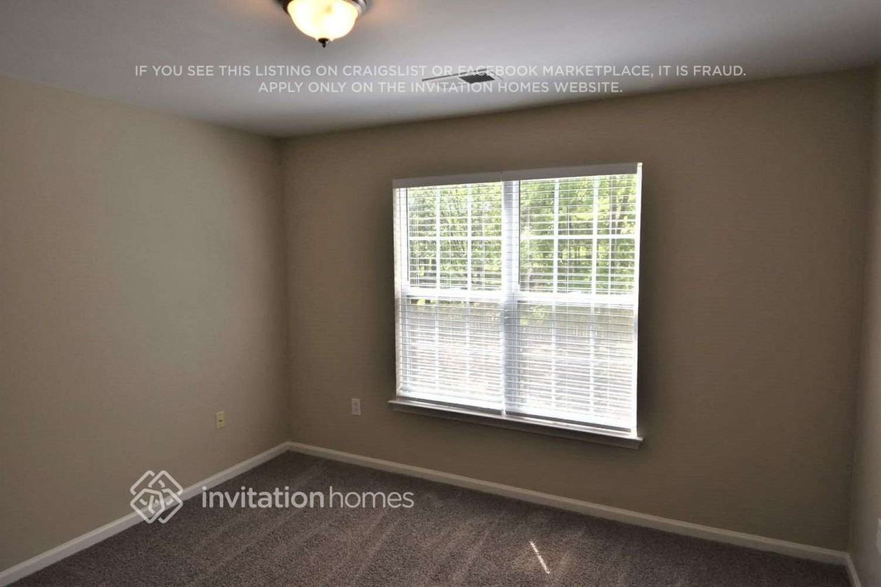 4005 Canbury Ct - Photo 7 of 12