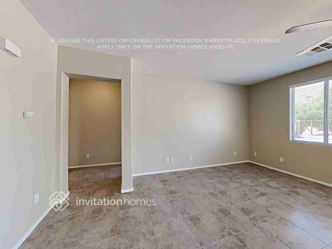14524 W Poinsettia Dr - Photo 3 of 16