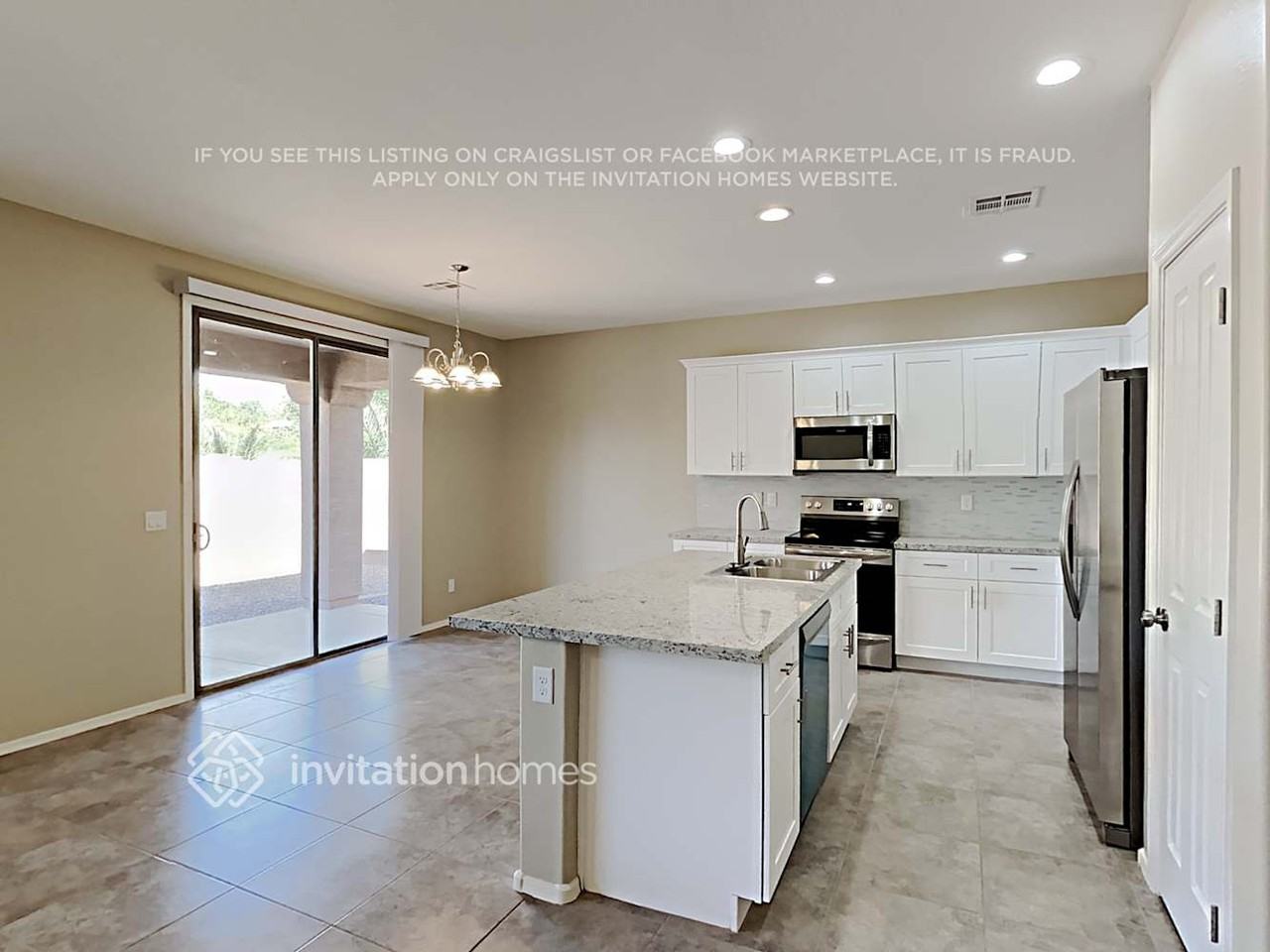 14524 W Poinsettia Dr - Photo 4 of 16