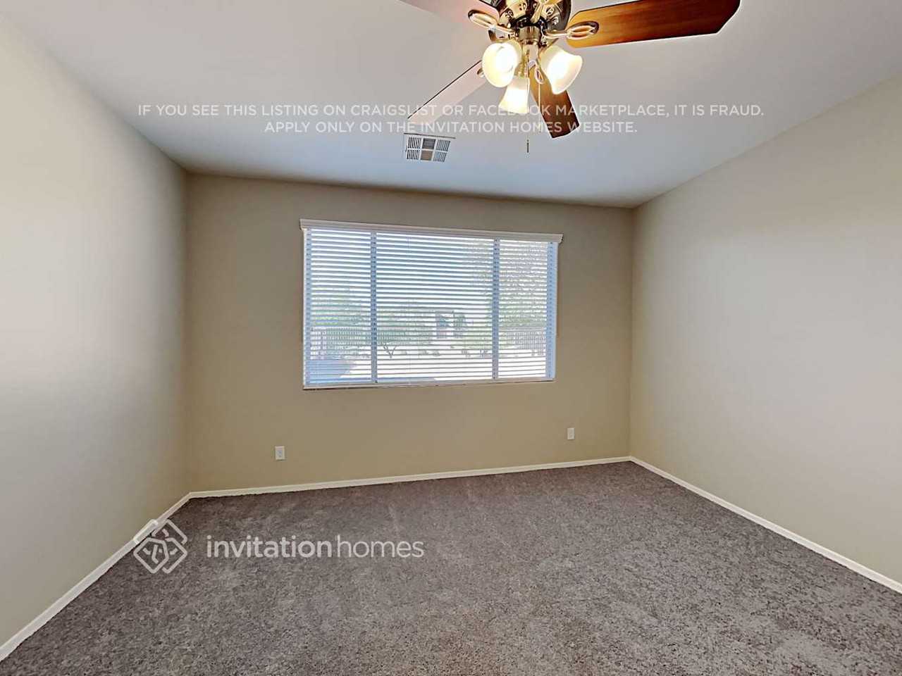 14524 W Poinsettia Dr - Photo 6 of 16