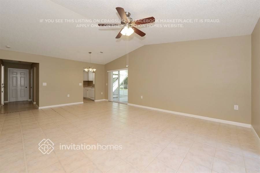 5800 Southwind Dr - Photo 3 of 16