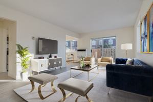 featured image of 926 896-926 Courtland Avenue East