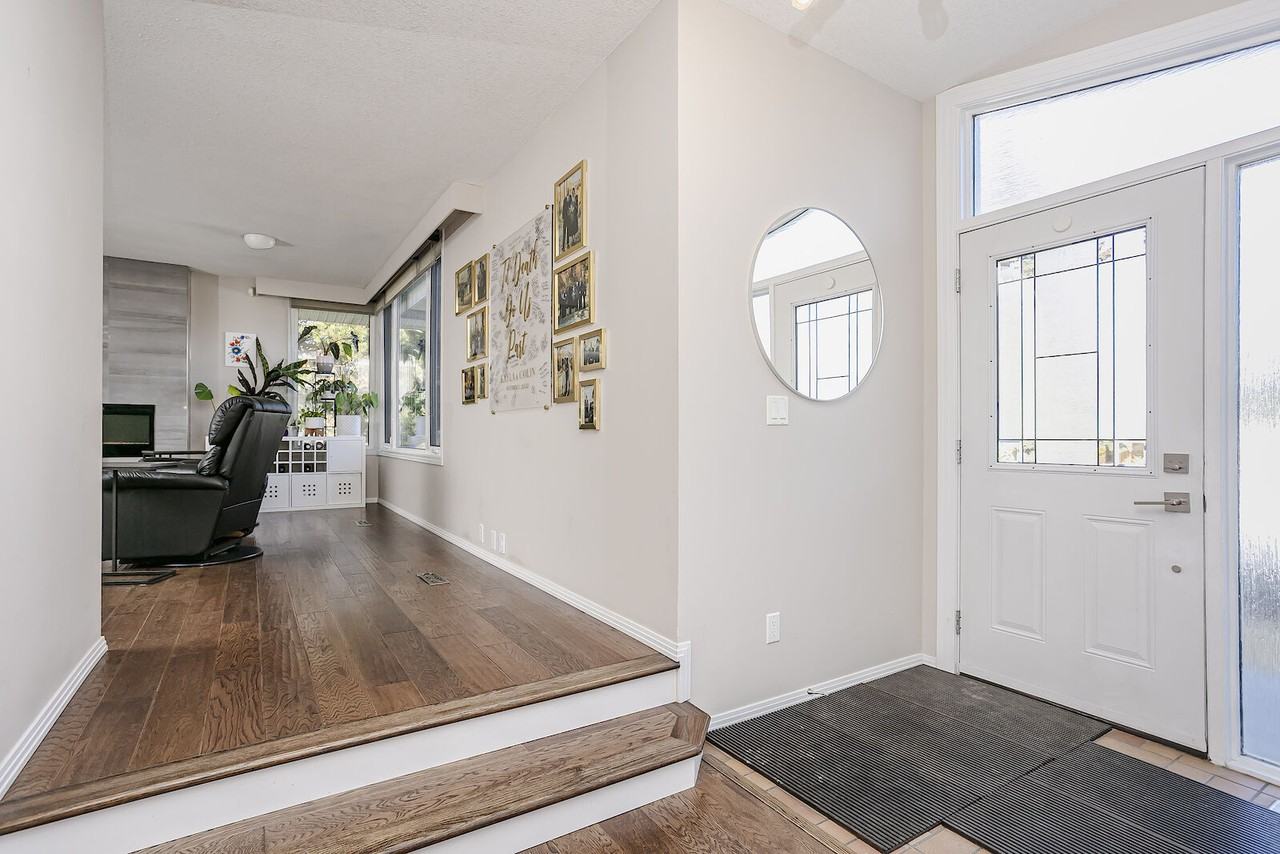 14719 59 Avenue Northwest, Edmonton, Alberta, Canada, T6H 4T5 - Photo 3 of 29