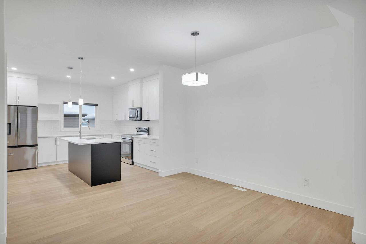 74 Penn Place, Main, Spruce Grove, Alberta, Canada, T7X 4E7 - Photo 5 of 21