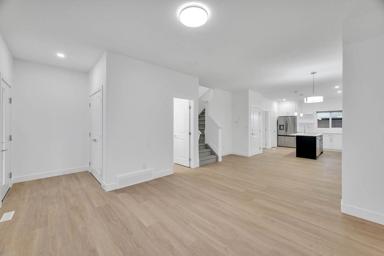 74 Penn Place, Main, Spruce Grove, Alberta, Canada, T7X 4E7 - Photo 7 of 21