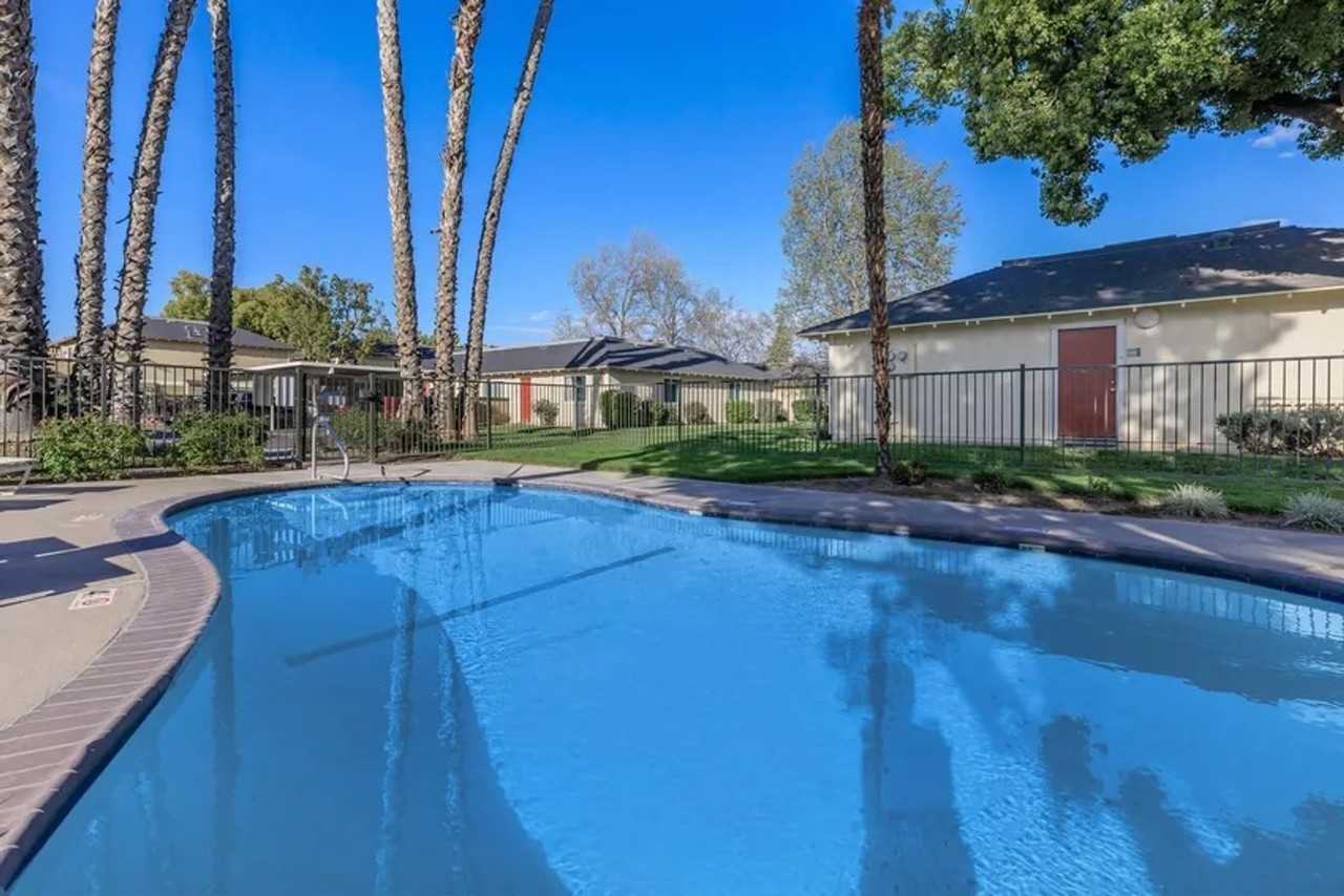 Parkwood Apartments - Photo 7 of 50