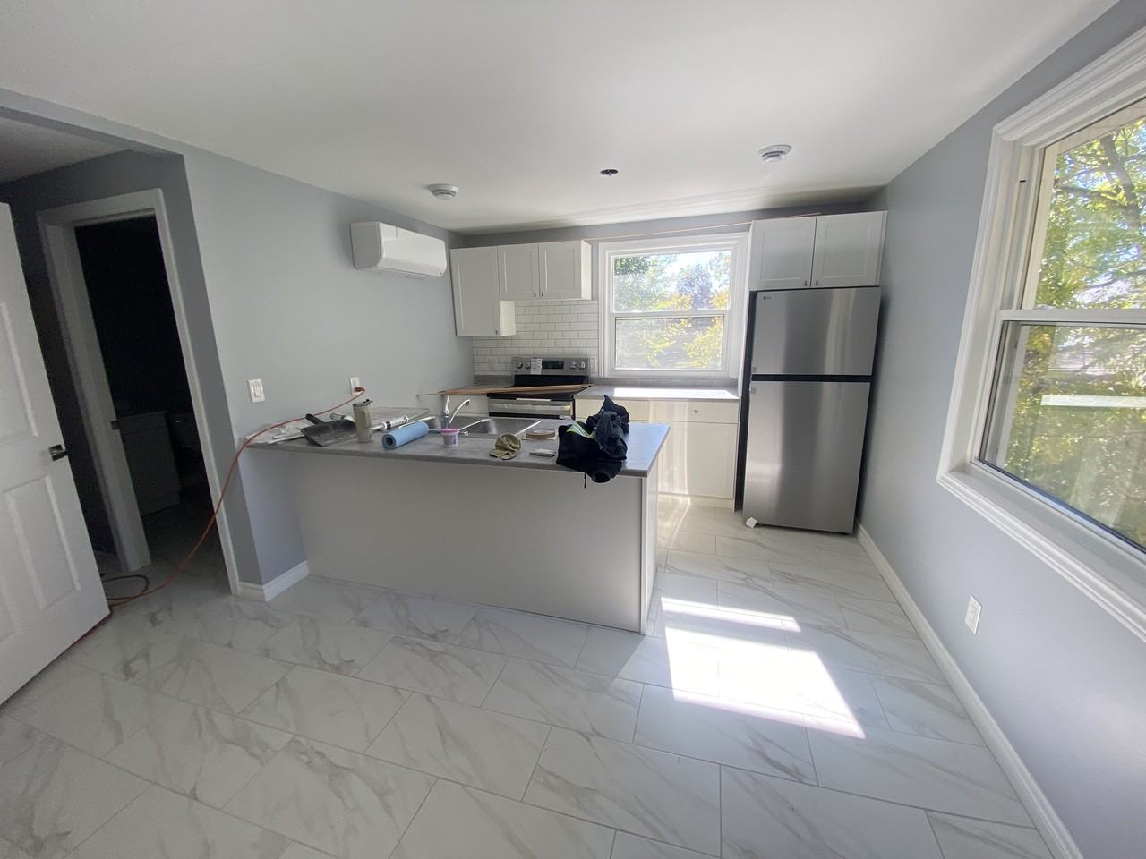 928 Portsmouth Ave - Photo 6 of 8