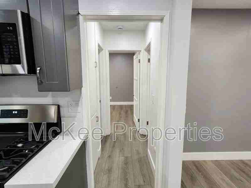 1660 Cable St - Photo 5 of 16