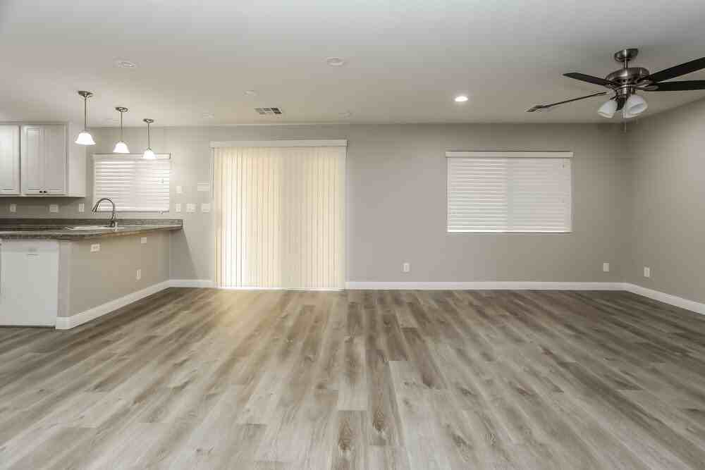 8724 Honey Vine Ave - Photo 6 of 17