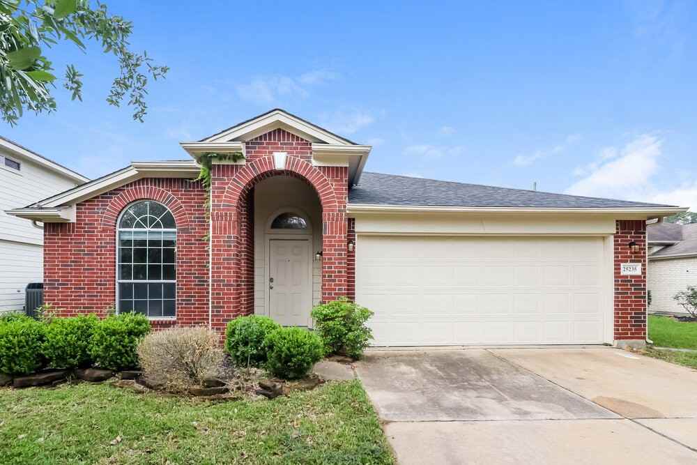 25235 Clover Ranch Dr