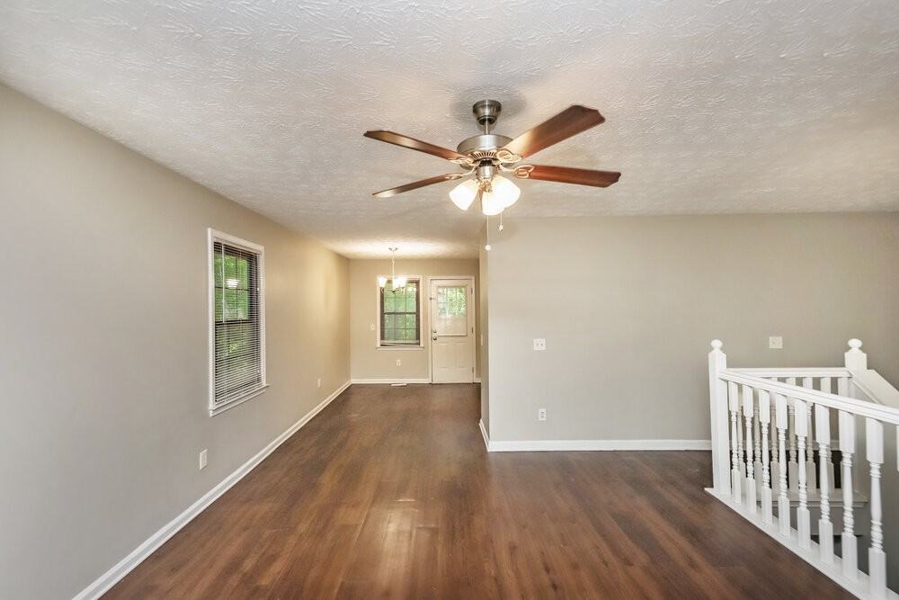 187 Sherwood Forest Dr - Photo 6 of 17
