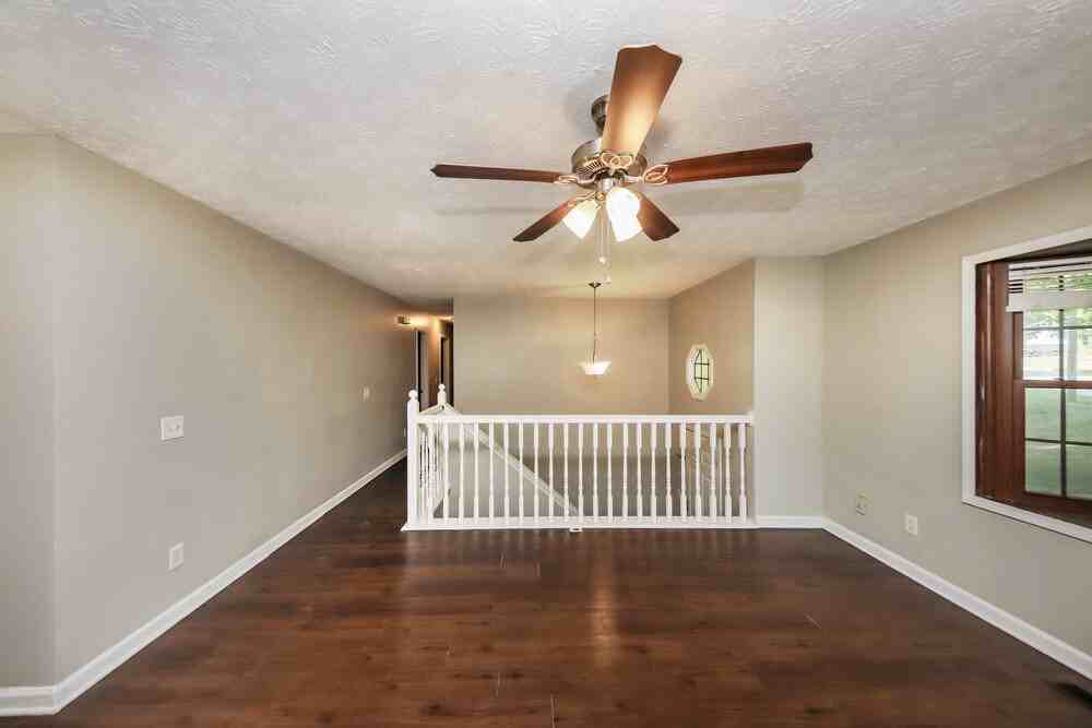 187 Sherwood Forest Dr - Photo 7 of 17