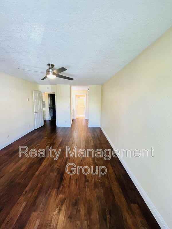 7360 Park Ridge Blvd #217 - Photo 7 of 21