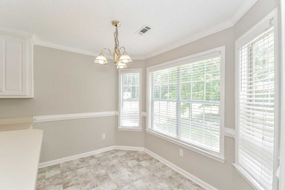 155 Byington Dr - Photo 7 of 17