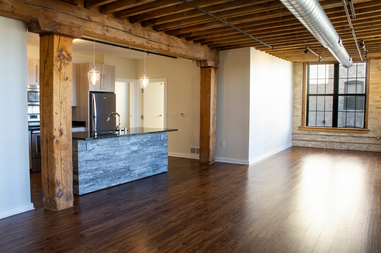 Beam House - Photo 2 of 12