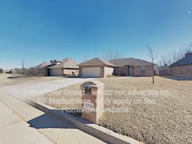 2206 Brook Dr - Photo 1 of 1