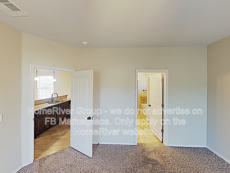 2206 Brook Dr - Photo 5 of 19