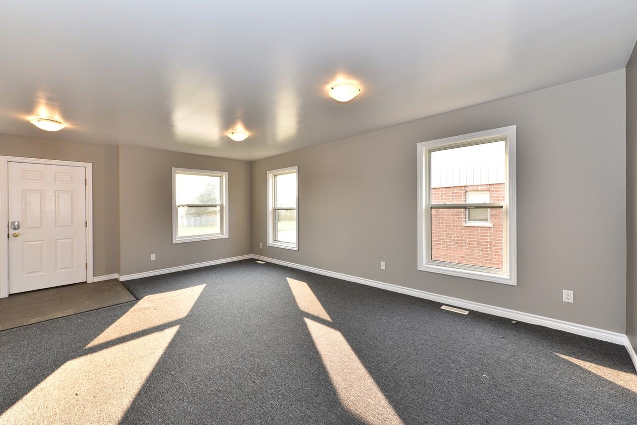 1603 Hartlet Street - Photo 5 of 15