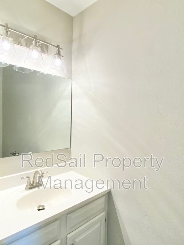 376 Susan Constant Dr - Photo 7 of 21