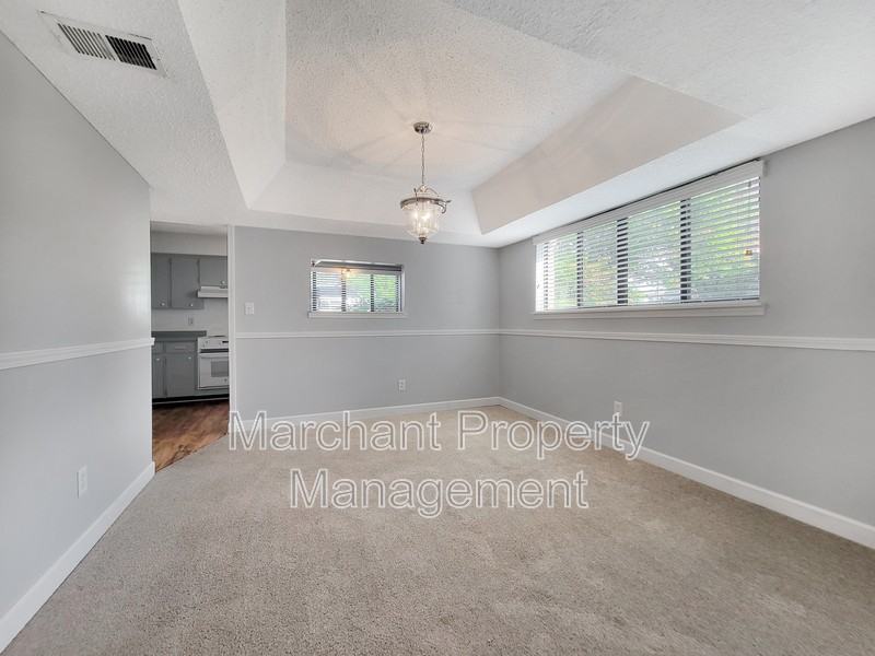 5 Briarcreek Pl - Photo 7 of 27